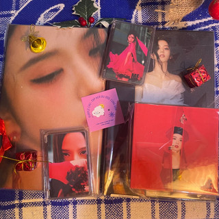Album solo của Jisoo - ME nhóm Blackpink pob