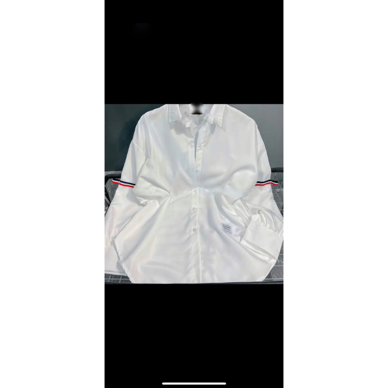 Áo sơ mi phom rộng