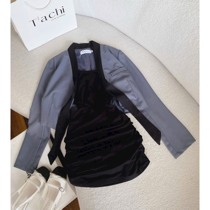 SET ĐẦM BODY ĐEN 2 DÂY NHÚN RÚT KÈM KHOÁC XÁM VIỀN ĐEN