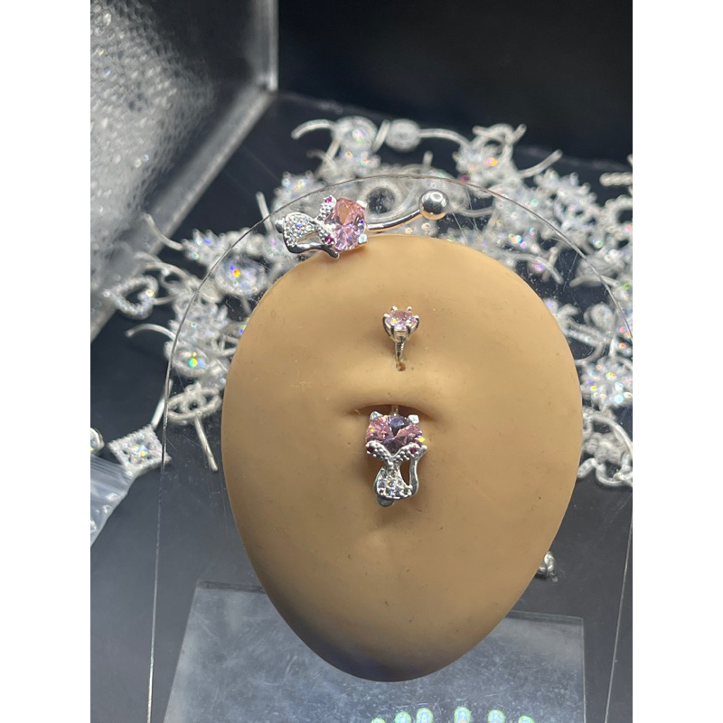 khuyên rốn bạc chuẩn hồ ly