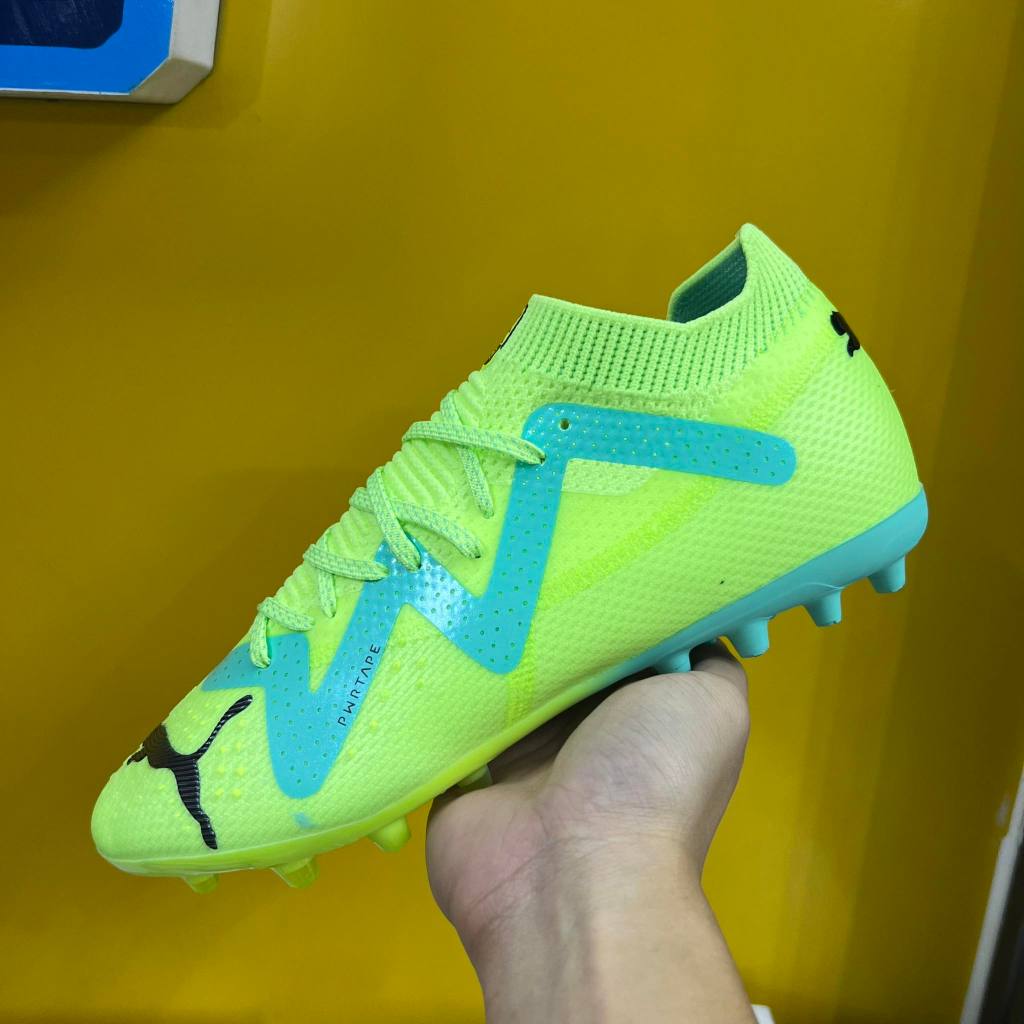 Giày Đá Bóng Sân Cỏ Nhân Tạo Future Z 1.1 Pro MG, TF