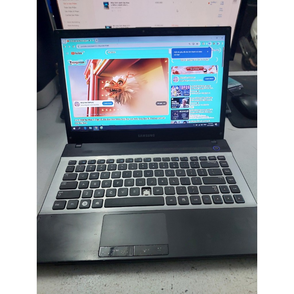 Laptop Samsung Series 3 NP300V4Z (i3-2350M/4GB/500GB/14”HD)