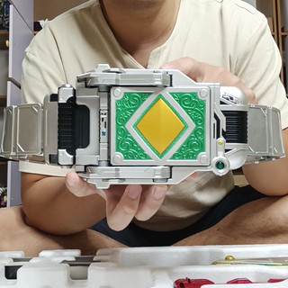 CSM Garren Buckle ngắm Kenzaki không trượt phát nào
