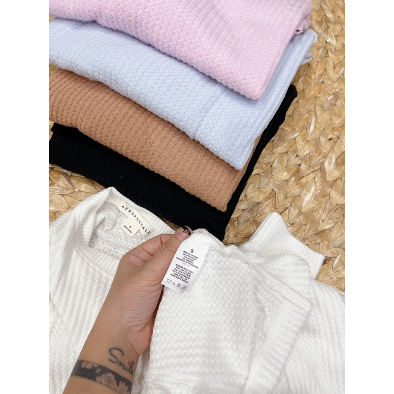 Áo croptop dư xịn