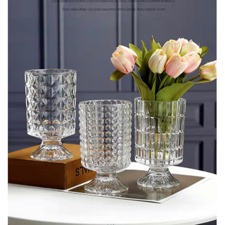 Bình hoa thủy tinh dập nổi có chân phong cách vintage để bàn siêu sang - Decor, trang trí - Phương Bắc A