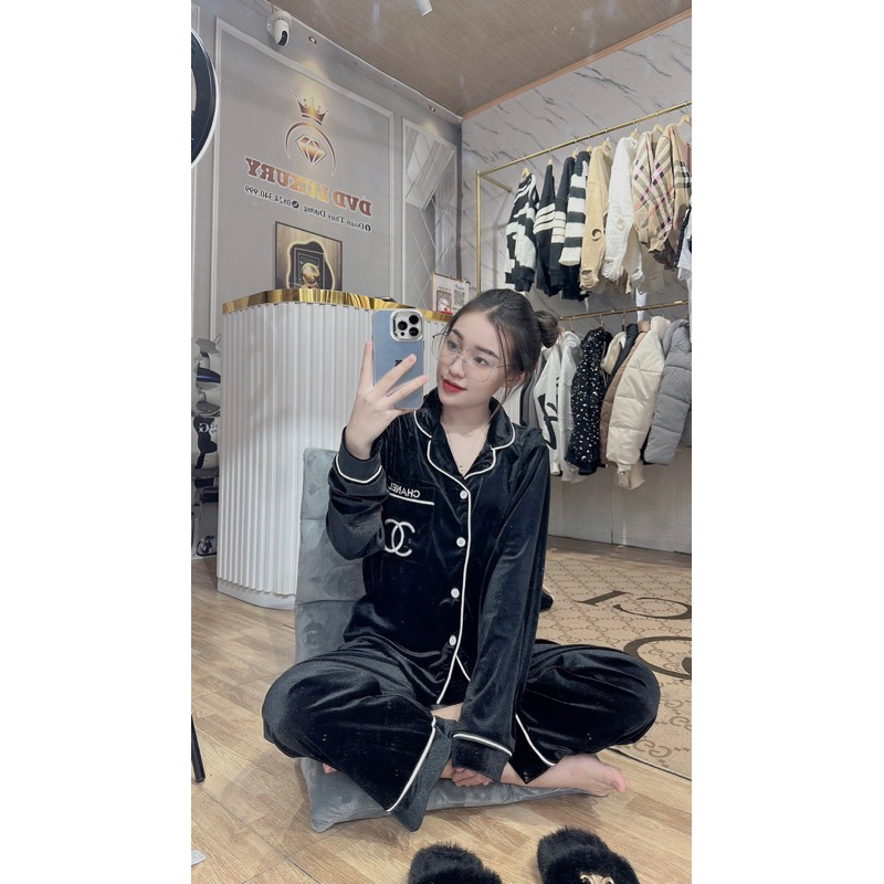 Bộ ngủ nhung Ch.anel sc