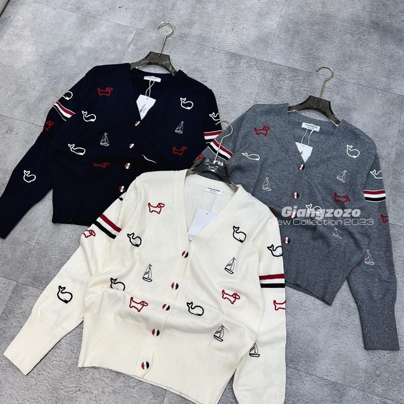 TÔNG HỢP MẪu Áo khoác CARDIGAN in chữ thiết kế kèm họa tiết siêu hot cho các nàng thơ diện phố 2023