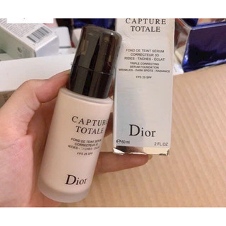 Kem nền Capture Totale che phủ tốt nâng tone 01