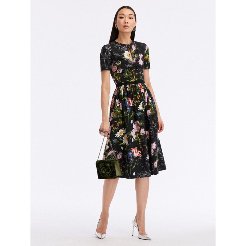 ĐẦM HOA OSCA DELA RENTA