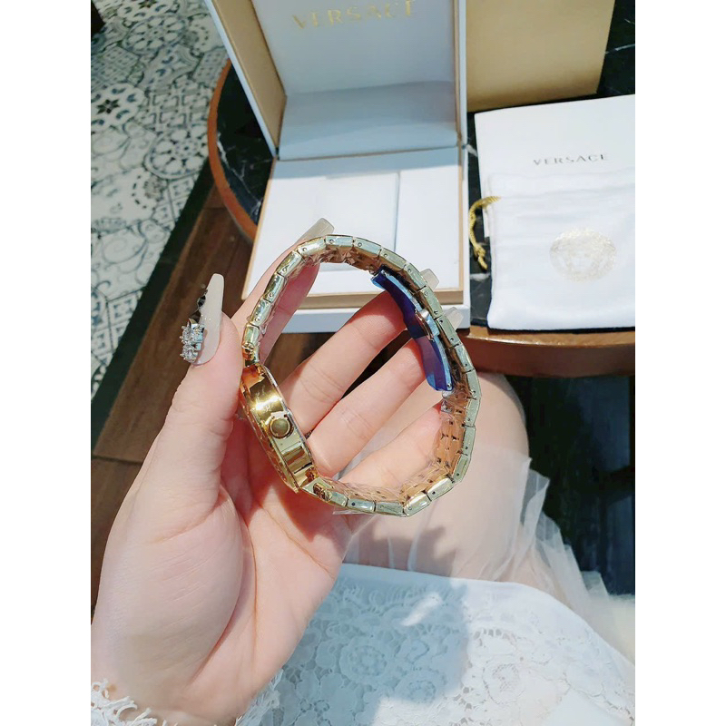 Đồng hồ nam Versace 42mm