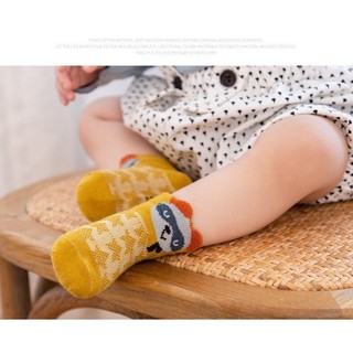 Set 5 đôi tất vớ thú cho bé