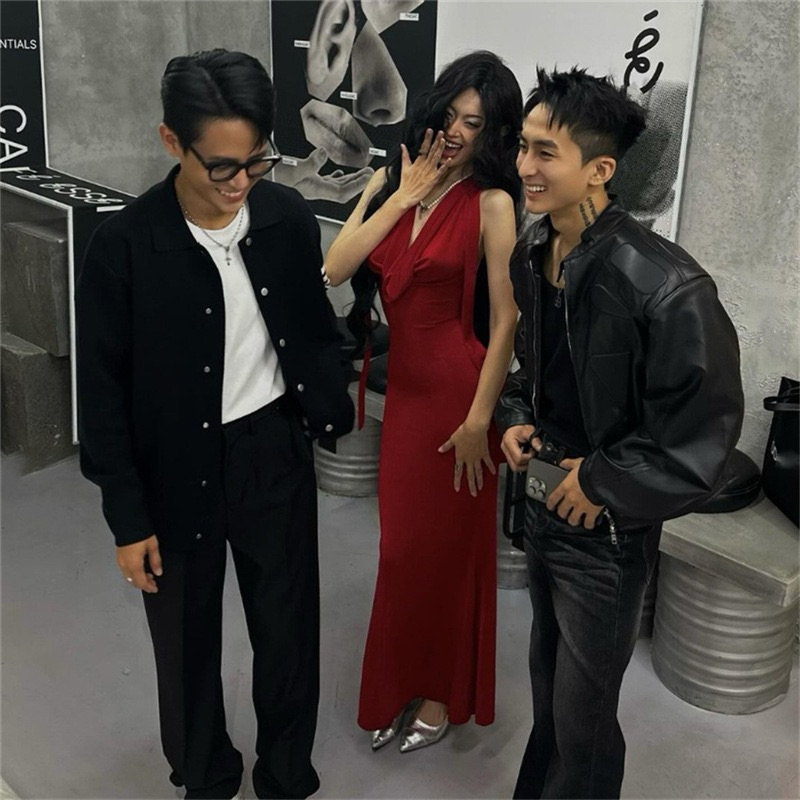 Đầm cổ đổ phối dây hở ngực gợi cảm ôm body dáng dài hở buộc dây lưng đơn sắc tôn dáng phong cách quyến rũ cổ điển