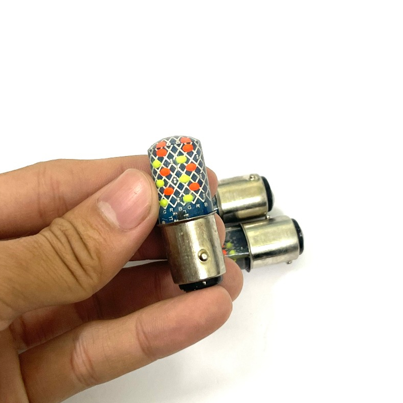Đèn Hậu Nháy 7 Màu Có Bảo Vệ Silicon