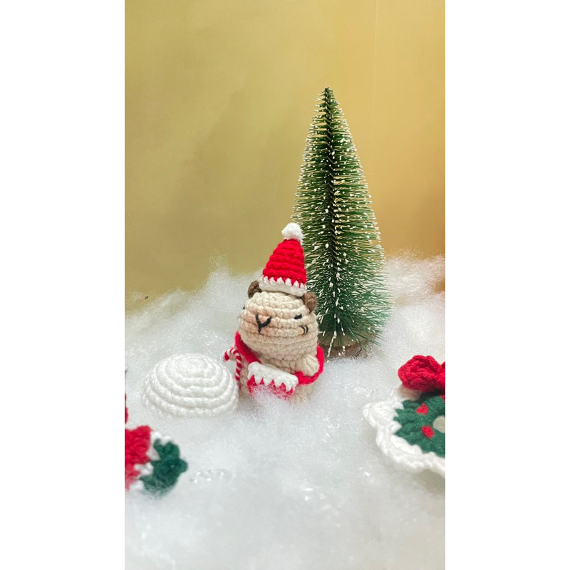 Chuột lang Capybara Noel bằng len