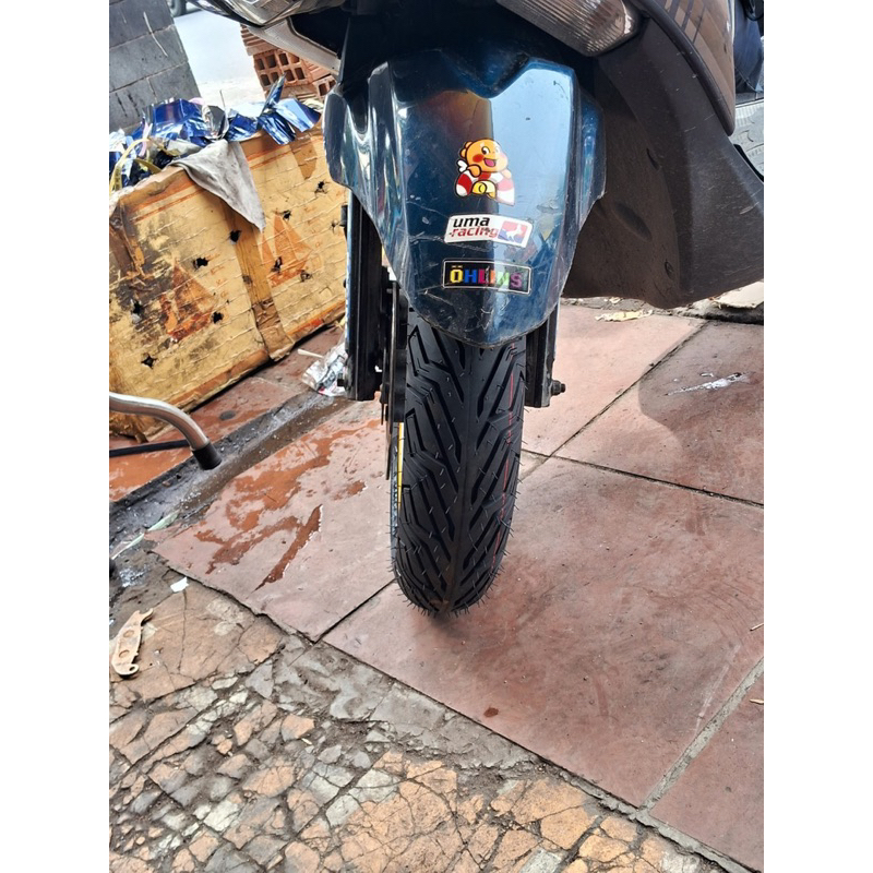 Vỏ lốp không ruột xe Scoopy,Zoomer,Freego gai City Michelin .