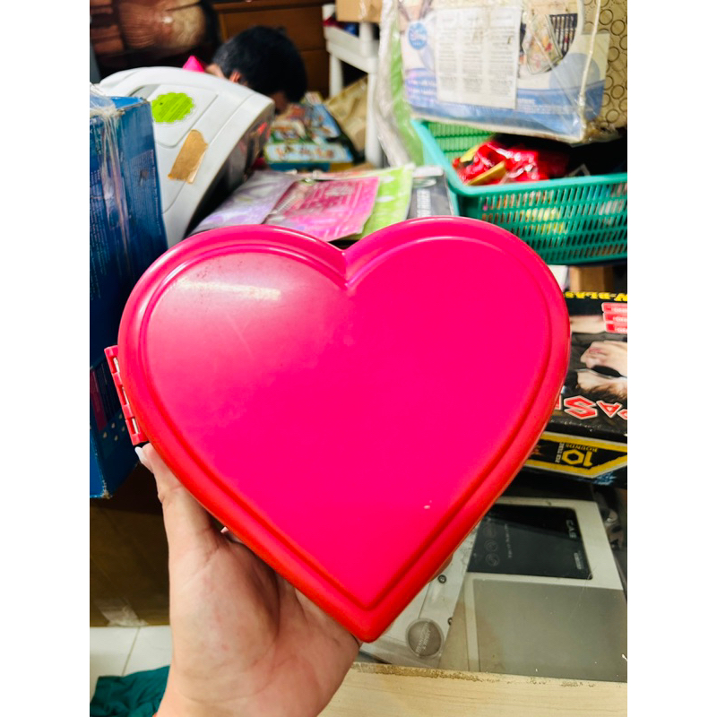 Bộ đồ chơi hộp trang điểm và sơn móng tay cho bé