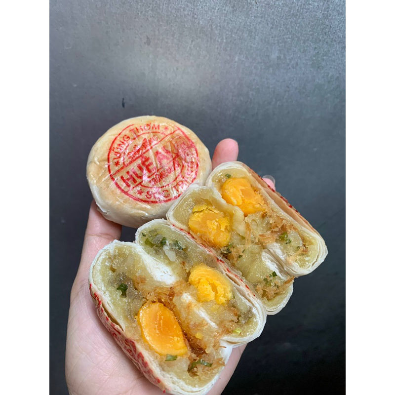 Bánh pía gói giấy nhân mỡ hành chà bông trứng muối 320g/cây 4cái