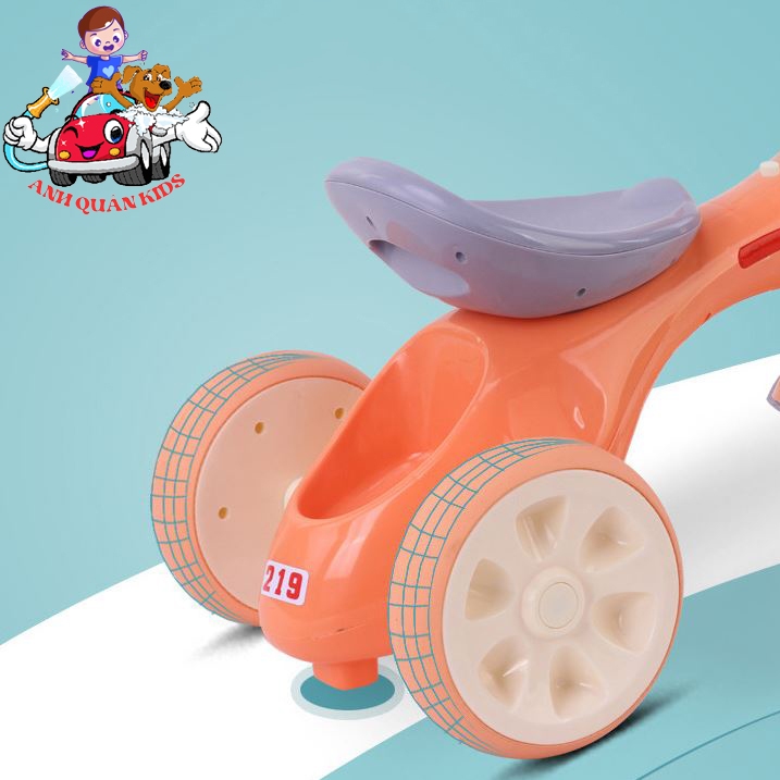 Xe ba bánh chòi chân cho bé có giỏ có nhạc đèn hàng cao cấp đáng yêu Anh Quân Kids