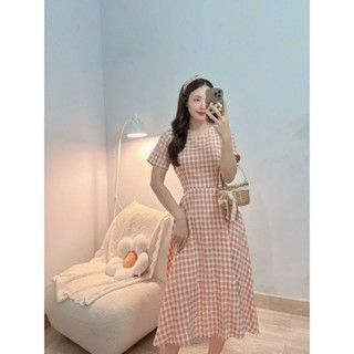 Đầm caro xòe nhẹ buộc dây