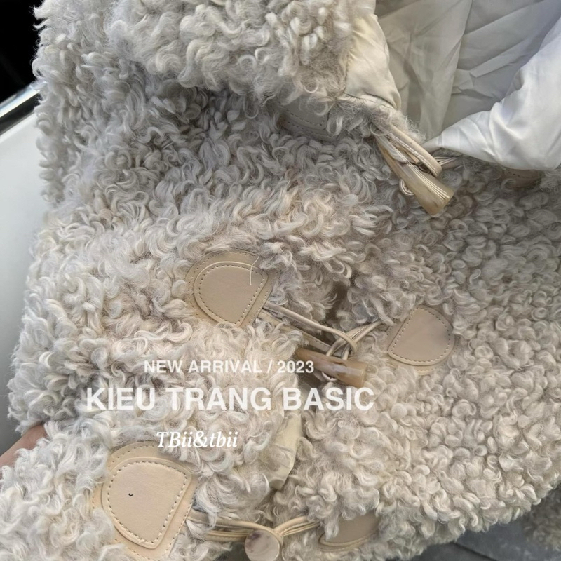 Áo khoác lông cừu siêu xinh Kiều Trang