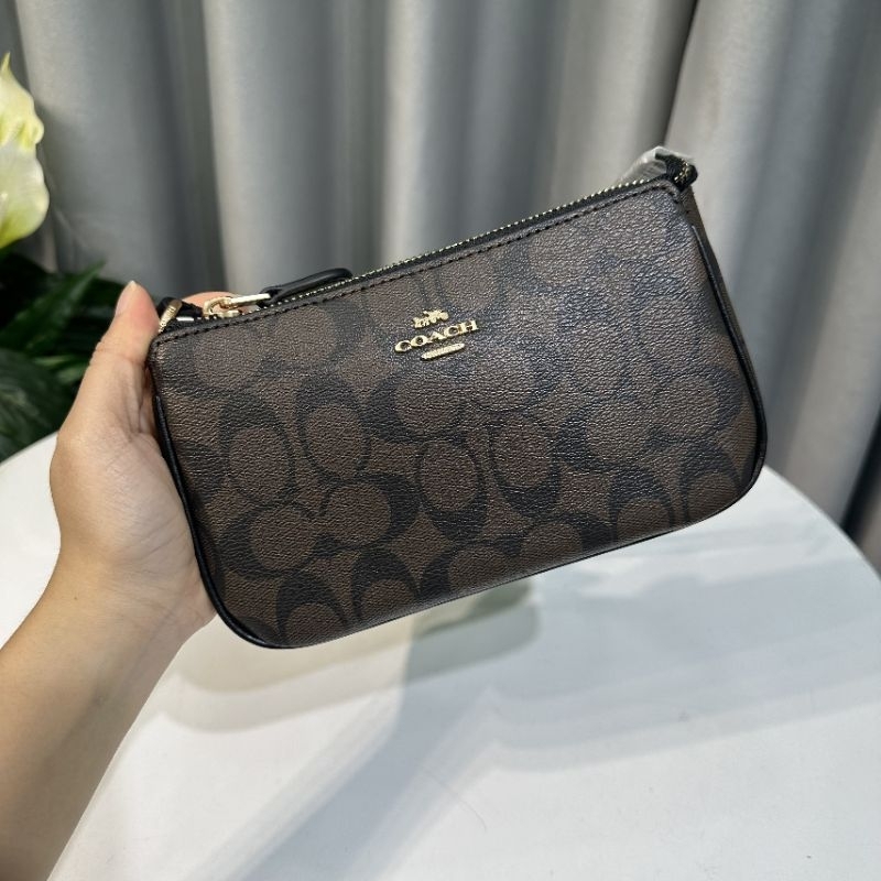 Túi Coach Nolita 19