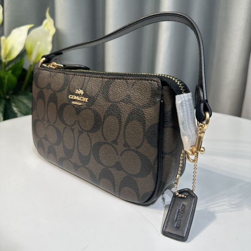 Túi Coach Nolita 19