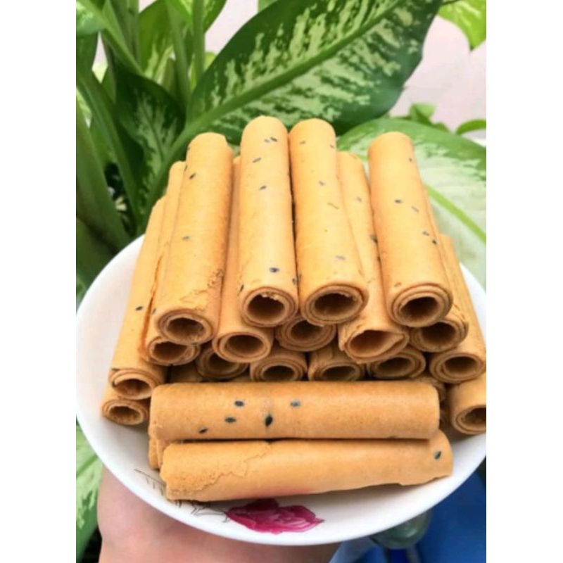 BÁNH ỐNG QUẾ NƯỚC CỐT DỪA