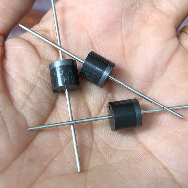 Đi ốt 1A - 10A chống ngược cực cho mô tơ bdc