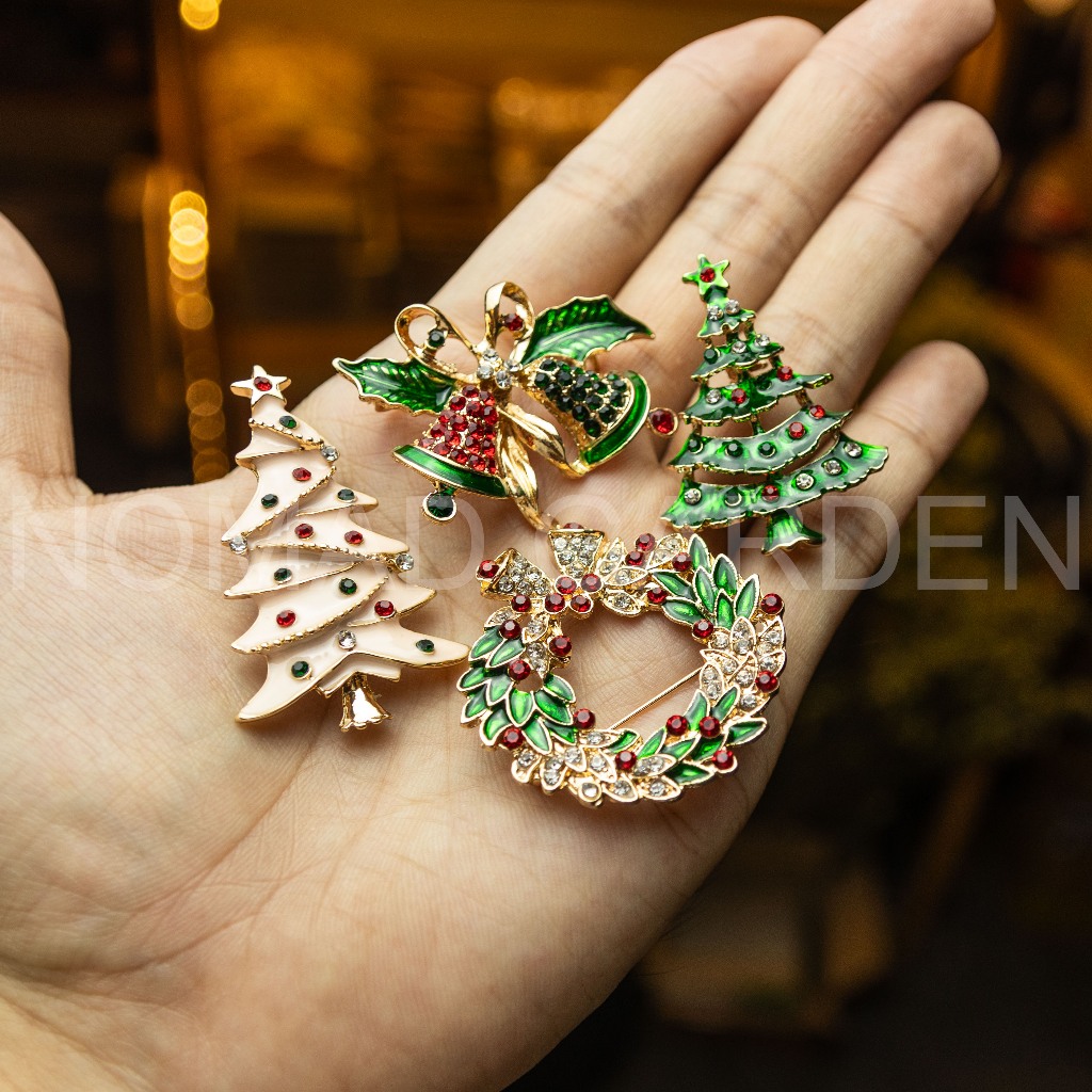 Pin cài Noel Cao Cấp Bằng Kim Loại Đính Đá - Nomad Garden