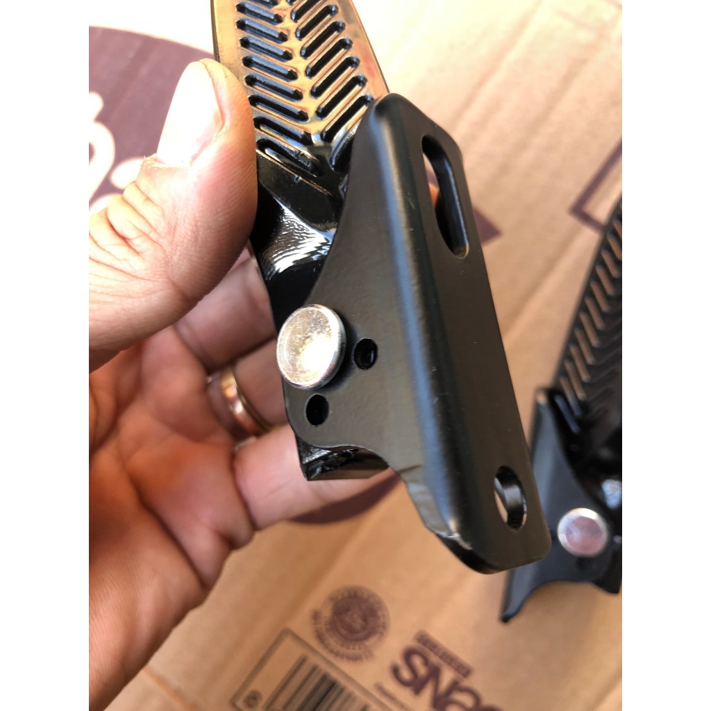 Để chân M133,133 đời mới,xe điện xmen giá 1 đôi