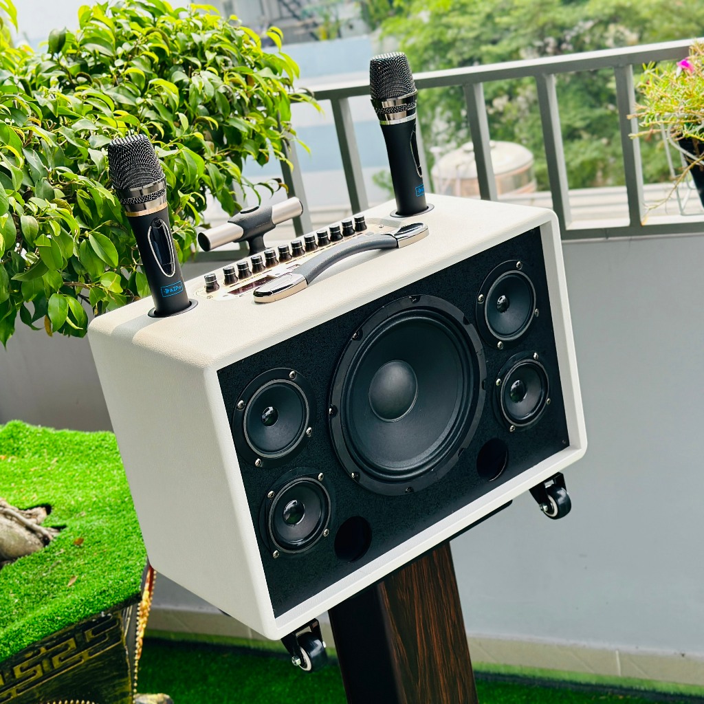 Loa kéo xách tay di động AZPro AZ-318 Bass 20 tặng kèm 2 Micro không dây kim loại. Âm thanh ra cực đỉnh, bảo hành 12th