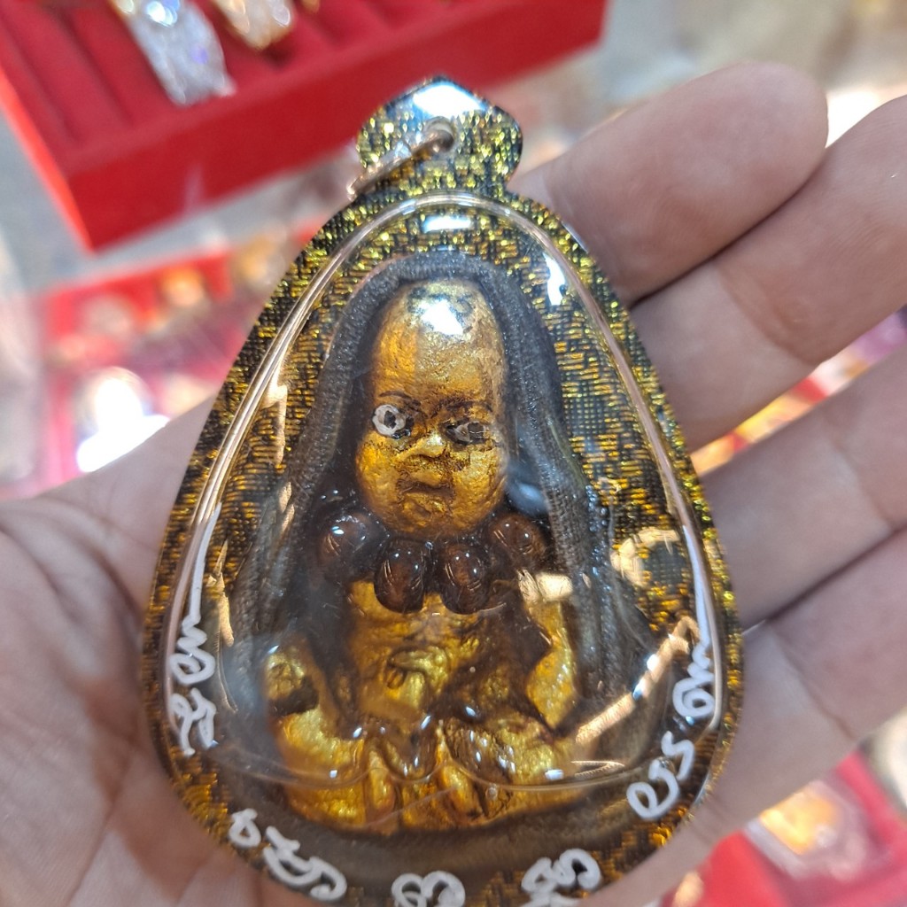 Mặt Dây Truyền Amulet Cậu Bé Tài Lộc Ngâm Dầu Thái Lan