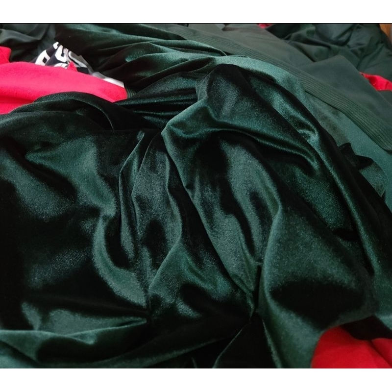 Vải nhung 7 biên xanh noel