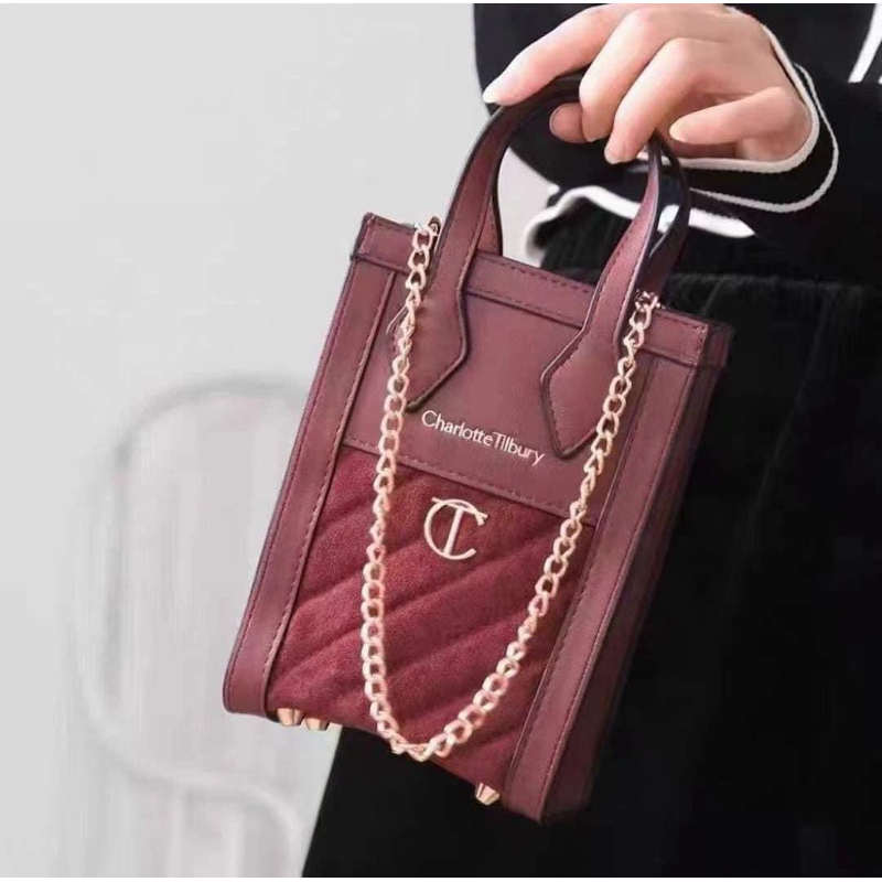 Túi Đeo Chéo Charlotte Tilbury Đỏ Mận