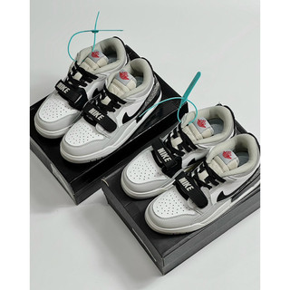 Giày sneaker Jo.rdan trắng gót xám đốm ( giá chưa bao gồm box bảo vệ )