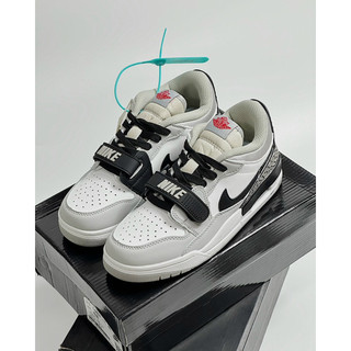 Giày sneaker Jo.rdan trắng gót xám đốm ( giá chưa bao gồm box bảo vệ )