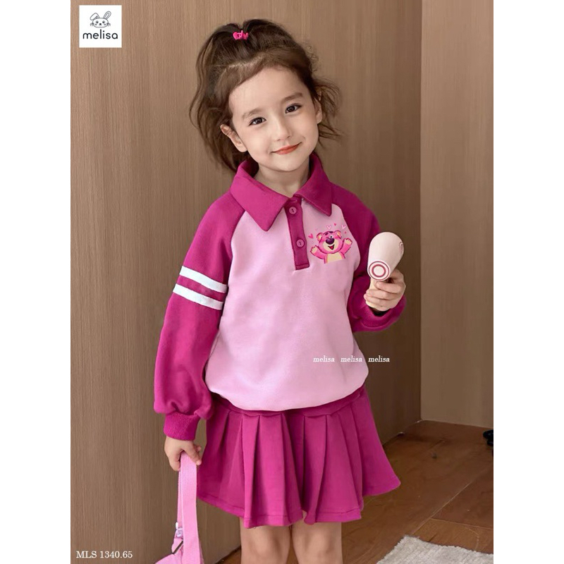 Set Melisa hồng gấu dâu cổ Polo phối chân váy xếp ly bé gái