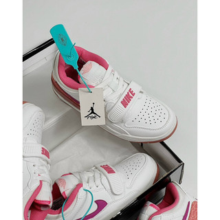 Giày sneaker Jo.rdan trắng gót hồng ( giá chưa bao gồm box bảo vệ )