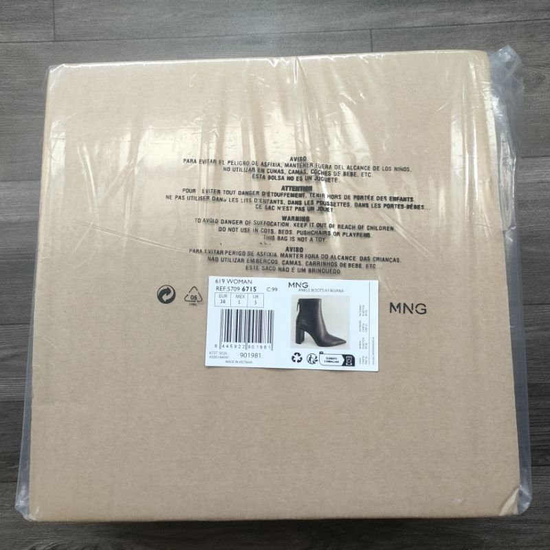 Boot nữ Mng* bigsize - dư xịn