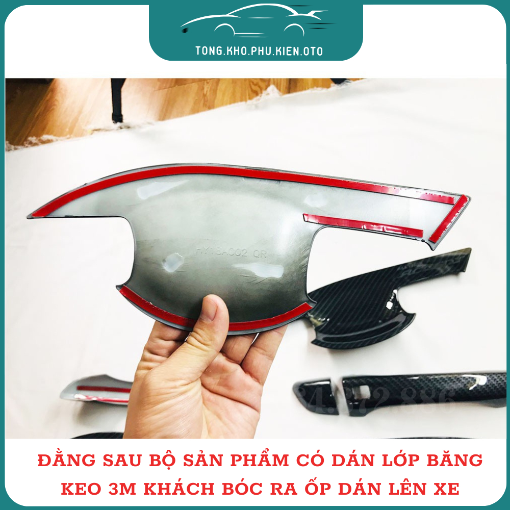 Ốp tay nắm, hõm cửa CARBON xe Huyndai Accent 2018- 2019- 2020- 2021- 2022-2023 vân cacbon cao cấp