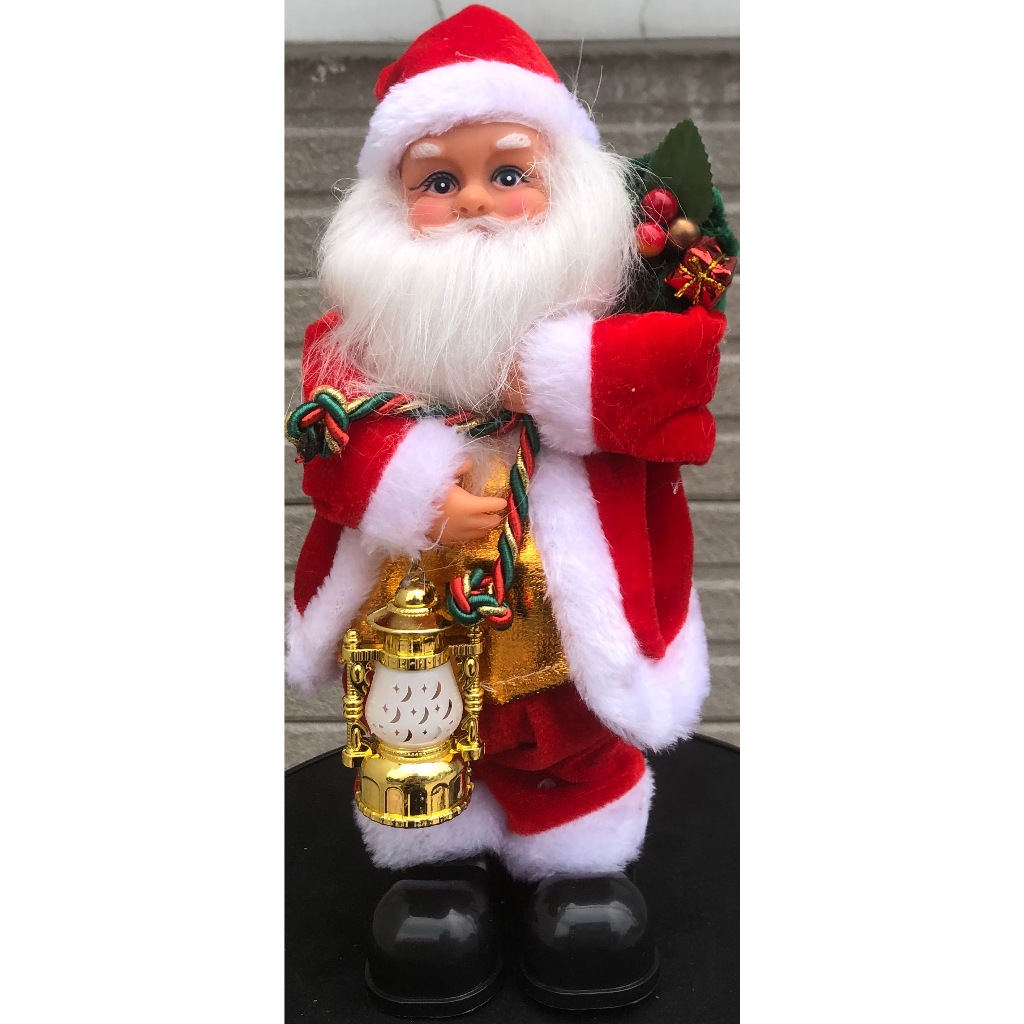 Robot Ông Già Noel biết hát, nhảy múa, di chuyển