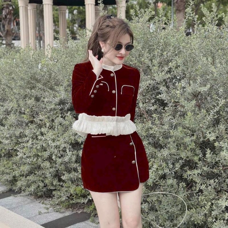 Set váy tiểu thư chất nhung xịn xò phối lai voan đính nút cực sang chảnh fom bao xinh