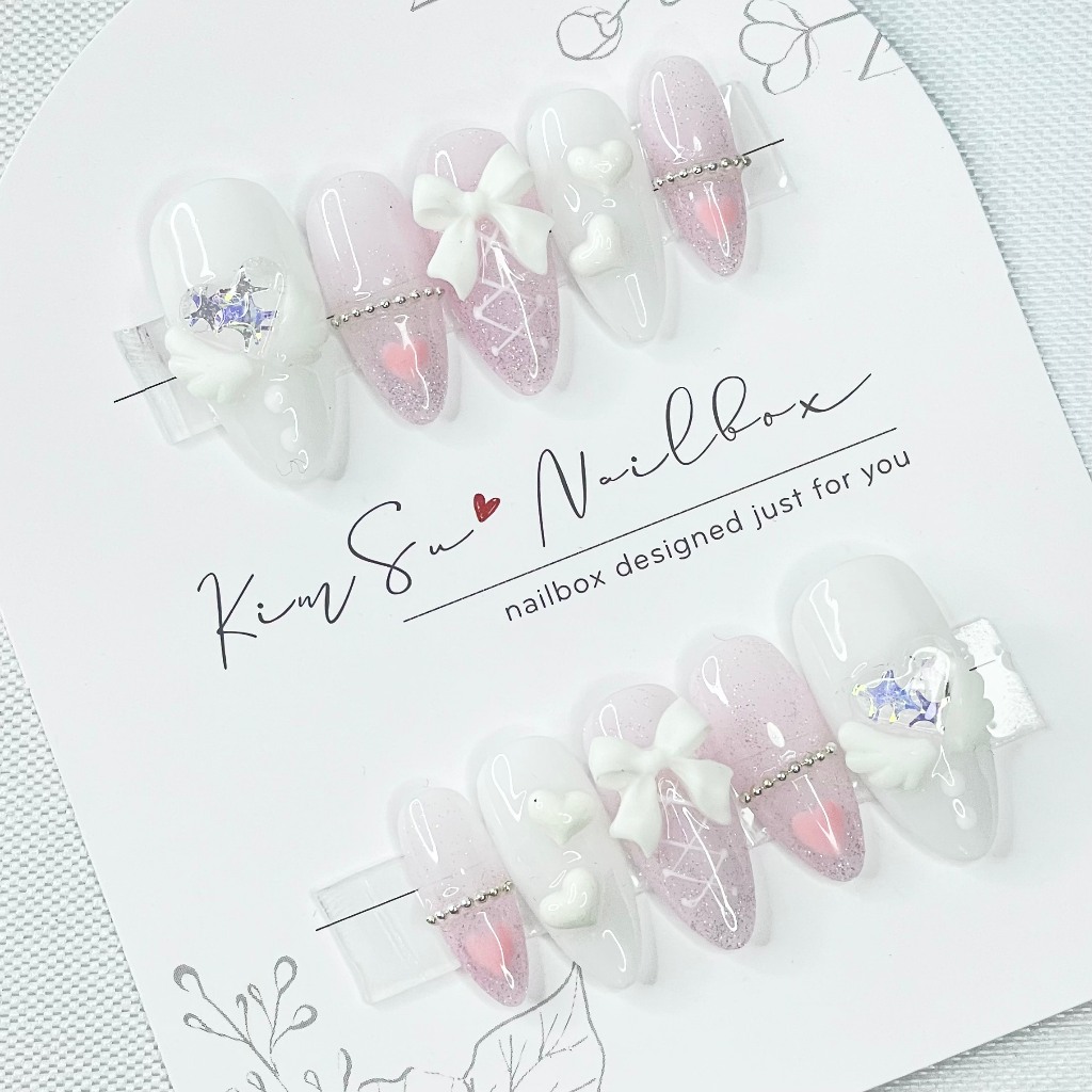 Nailbox trắng hồng đính nơ