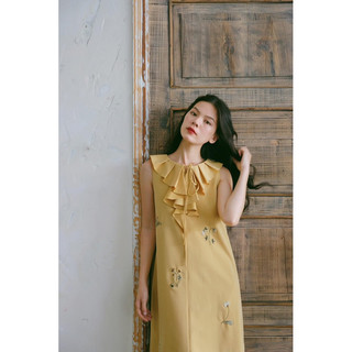 Cỏ Lau - Đầm cổ bèo thêu tay Nithan Dress