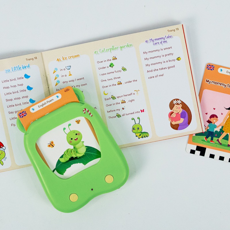 Máy đọc truyện song ngữ 100 truyện thơ Anh Việt chính hãng Kennen bảo hành 6 tháng