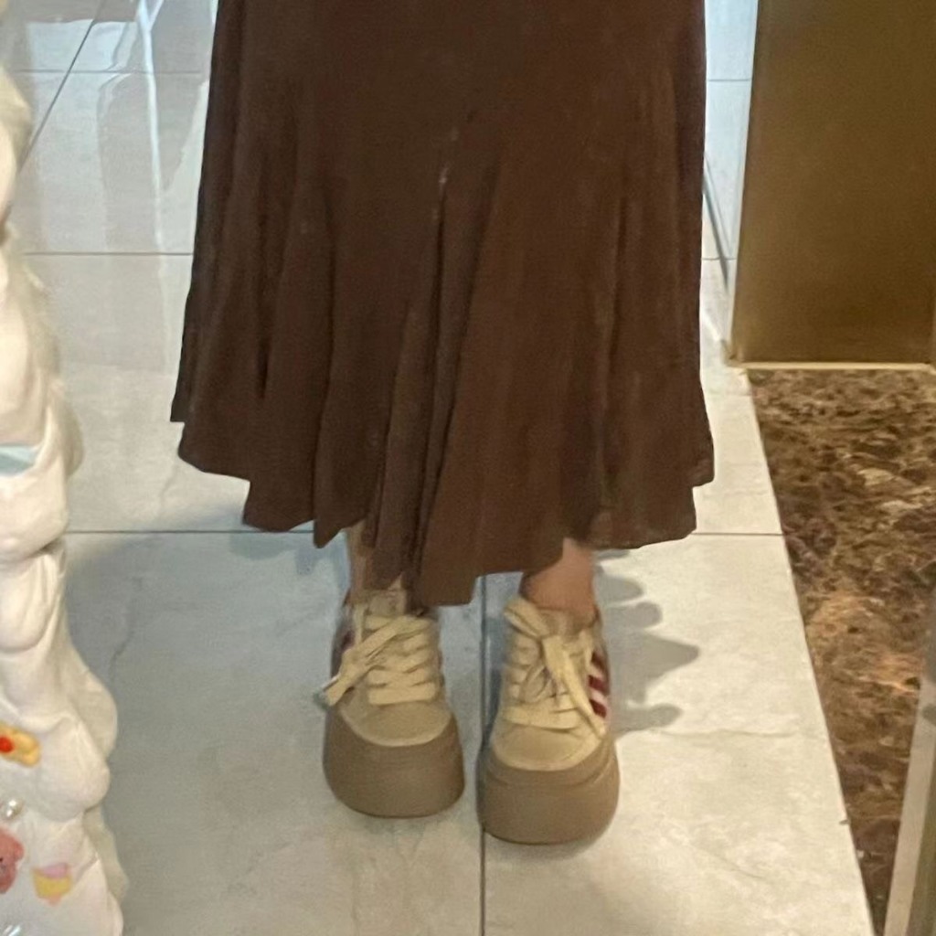 Giày thể thao nữ sneaker nữ đế bánh mì độn đế phong cách hàn quốc đẹp êm chân giá rẻ dễ phối quần áo màu be đỏ - G1