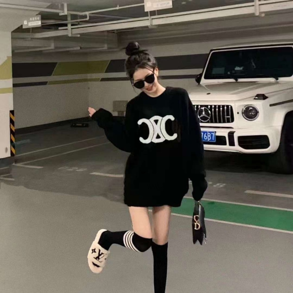 Áo len chữ X hot hit