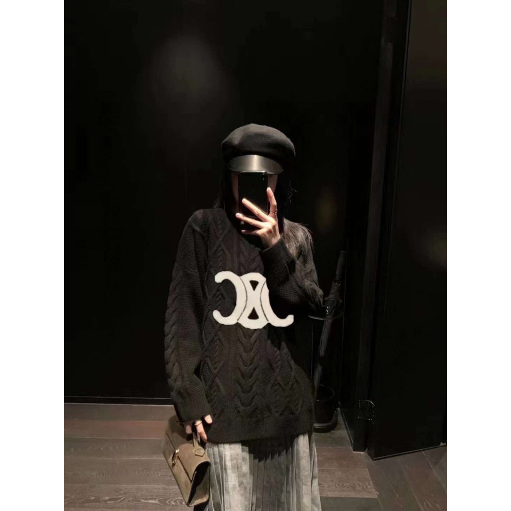 Áo len chữ X hot hit