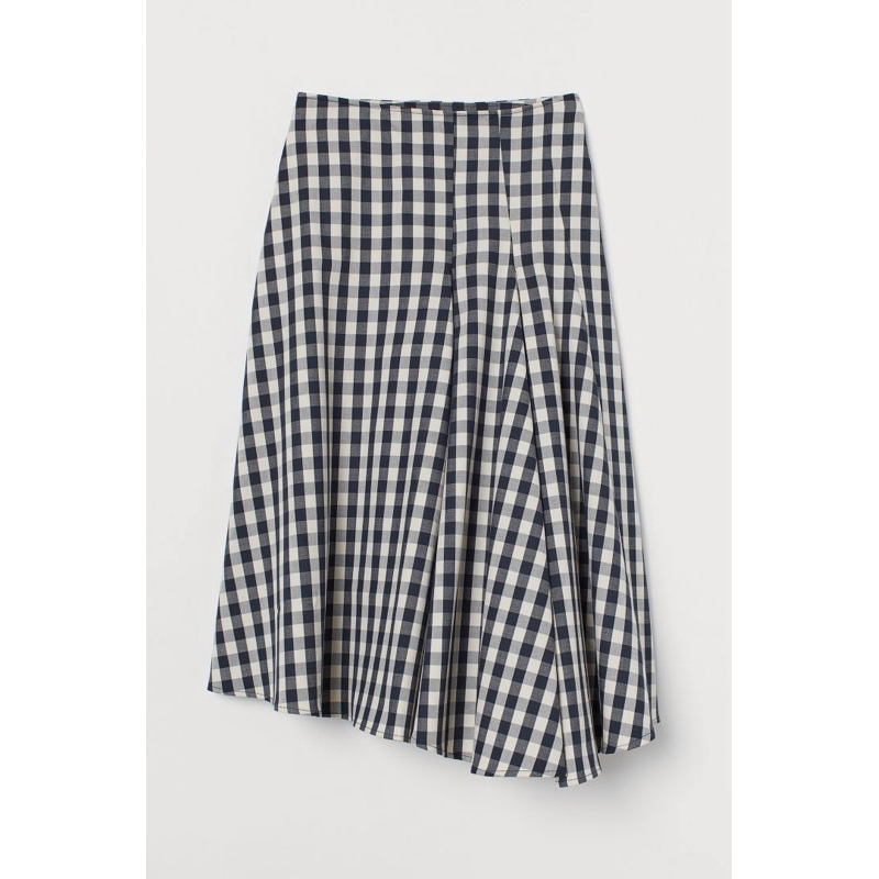 Váy xếp ly ca rô