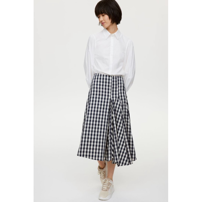 Váy xếp ly ca rô